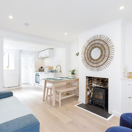 Central Quiet Cottage. Walk To Shops, Bars & Beach Hove Extérieur photo
