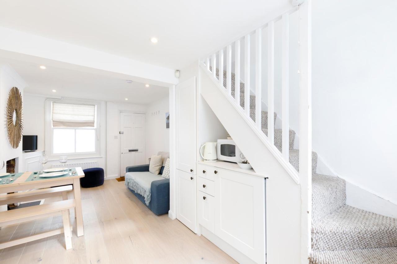 Central Quiet Cottage. Walk To Shops, Bars & Beach Hove Extérieur photo