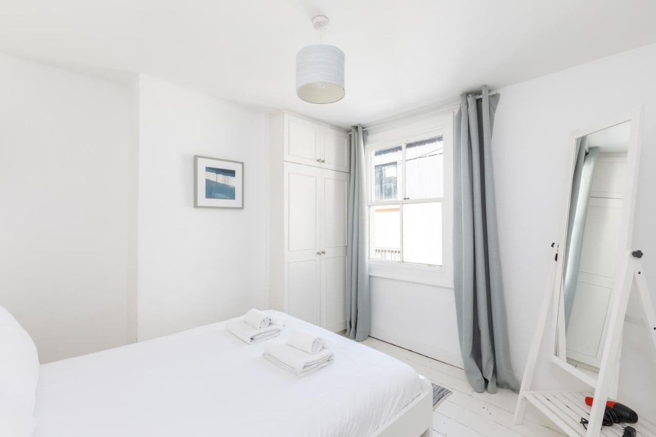 Central Quiet Cottage. Walk To Shops, Bars & Beach Hove Extérieur photo