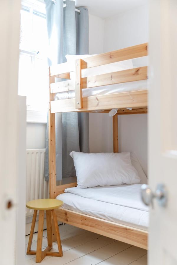 Central Quiet Cottage. Walk To Shops, Bars & Beach Hove Extérieur photo